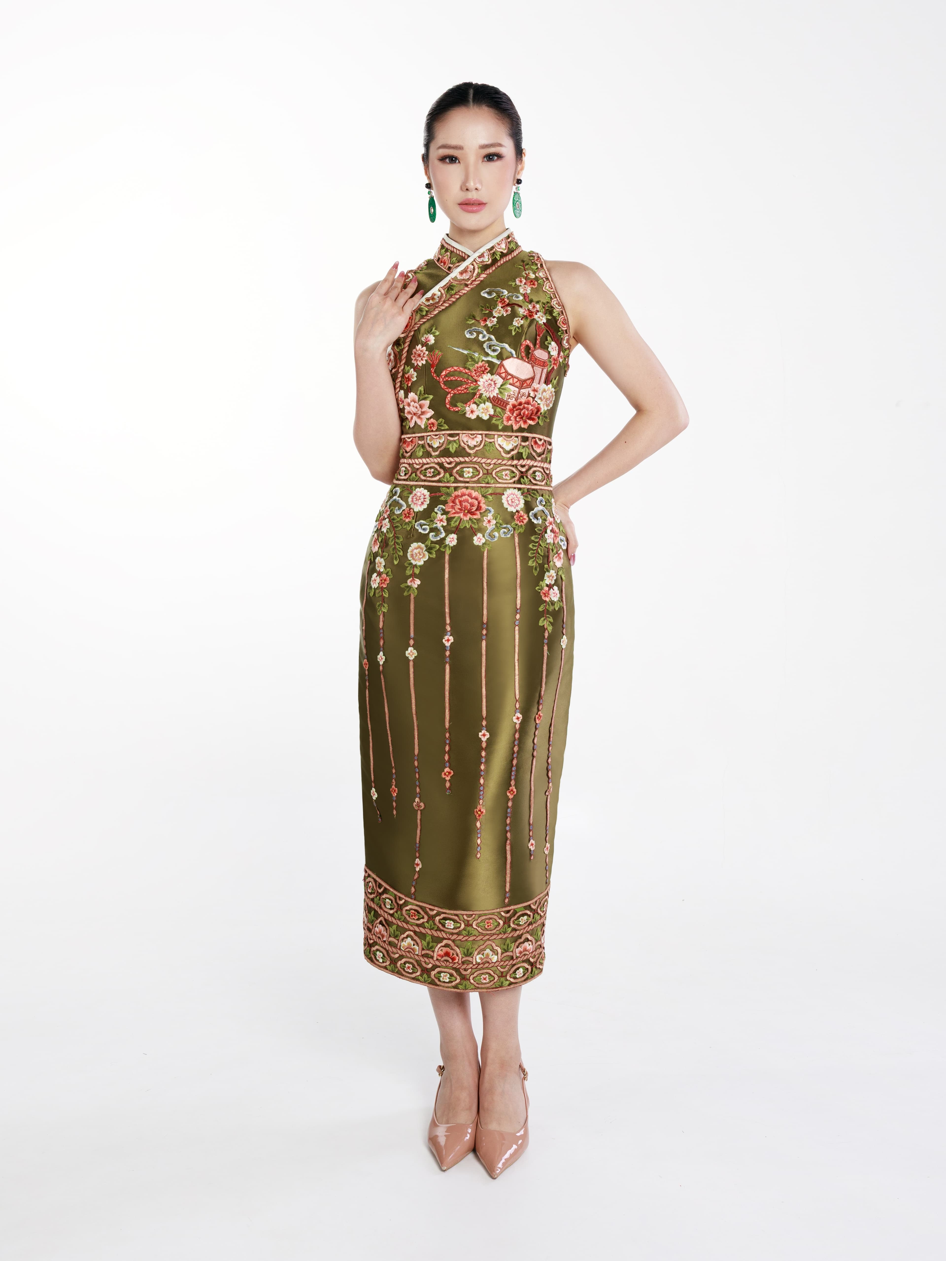 Look 16