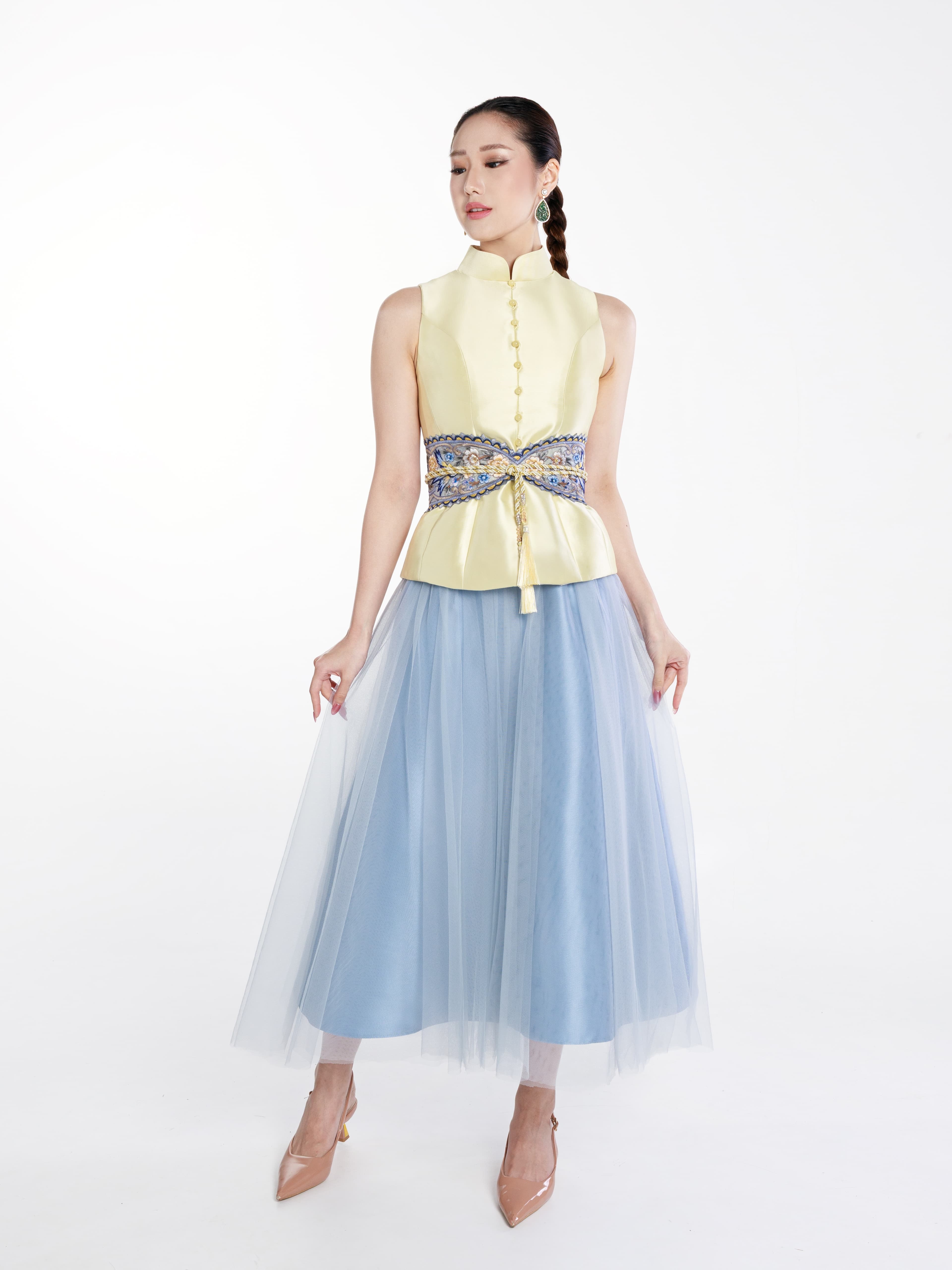 Look 30